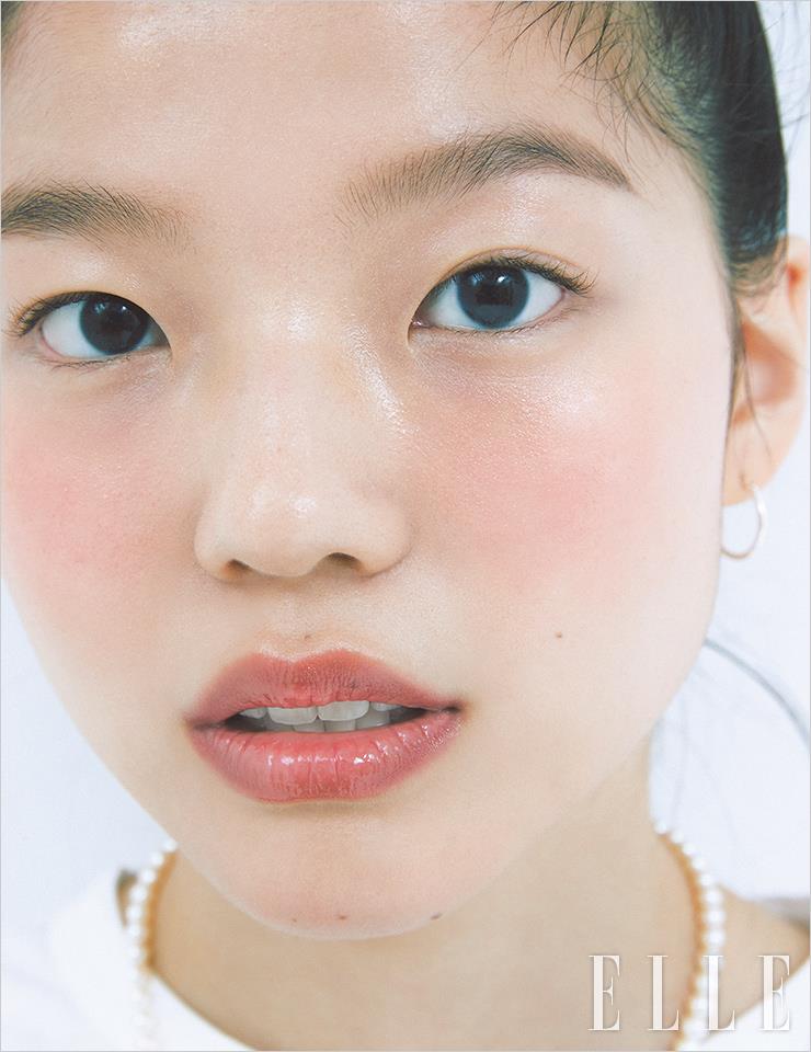 내 주변 예쁜 애들은 다 쓰던데? 샤넬 레 베쥬