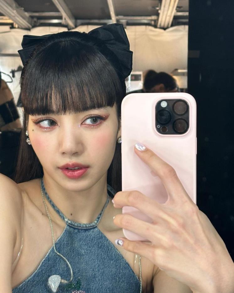 가을 네일 뭐하지? 스타들의 가을 네일.list