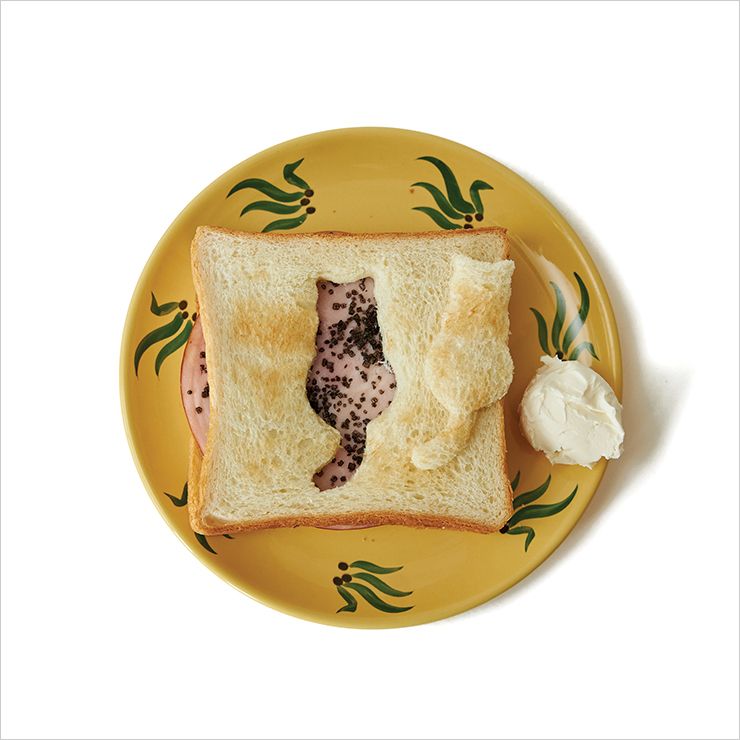먹는 맛, 보는 맛, 듣는 맛을 한 번에 즐길 수 있는 신상 카페 2