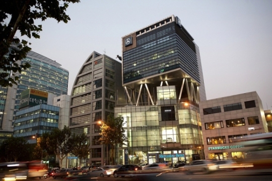 더클래스 효성, 8주년 기념 이벤트 풍성