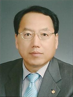 최웅길 세무사, 10일 세무회계사무소 개업