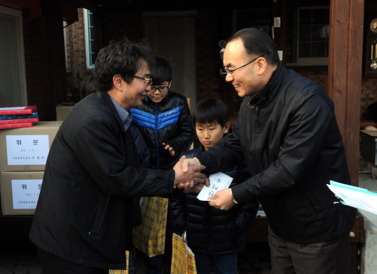 [재정부] 박재완 장관, 설명절 맞아 보육시설 방문