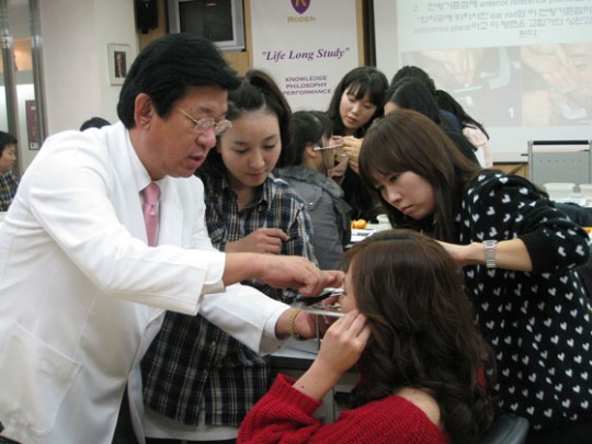 로덴치과 네트워크 회원병원 임상교육 실시