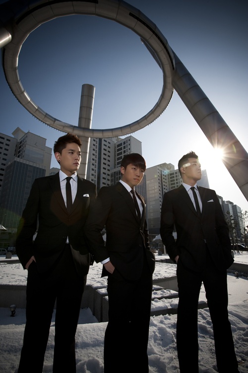 2PM 준수, 피처링+뮤비출연까지 지원사격 그룹 ‘원웨이’ 누구?