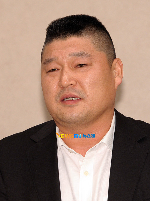 [포토엔]눈물고백 강호동, ‘연예계 활동 잠정중단’ 선언