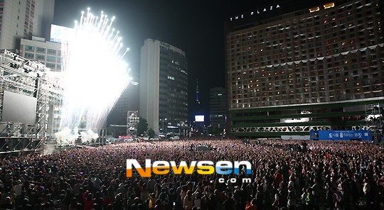 싸이콘서트 ‘서울광장 제대로 미치게 했다’[포토엔]