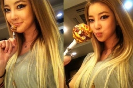 NS윤지 사탕셀카 핼러윈 때맞춰 변신 화들짝