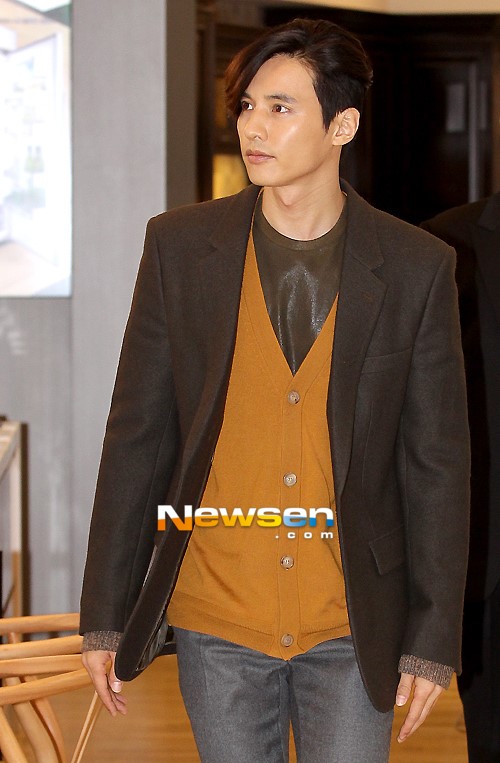 [포토엔]원빈 ‘말로 표현할 수 없는 조각외모’