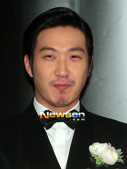 하하 달력배달 베트남 누빈다, 신혼여행 가서도 ‘무한도전’