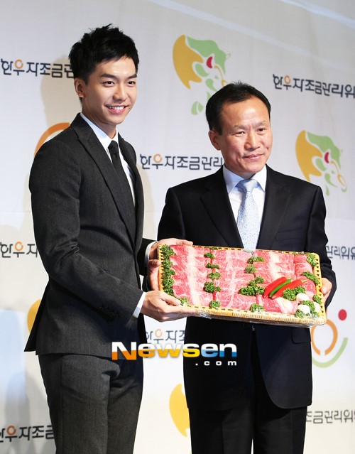 [포토엔]이승기‘한우 지킴이 최선을 다할래요’