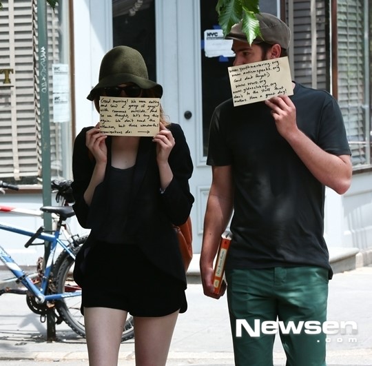 앤 해서웨이 부부, 참 착한 파파라치 대처법