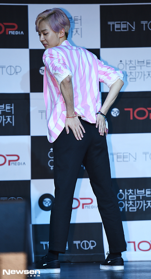 [포토엔]틴탑 ‘6명 멤버의 뒤태 포즈도 가지각색’