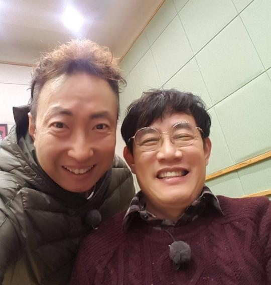 ‘호통 형제의 만남’ 박명수, 이경규와 다정 셀카 “존경하는 형”