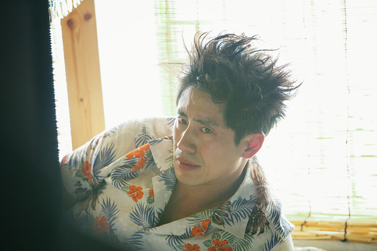 신하균 ‘올레’로 연기변신..퇴직위기 대기업 과장役