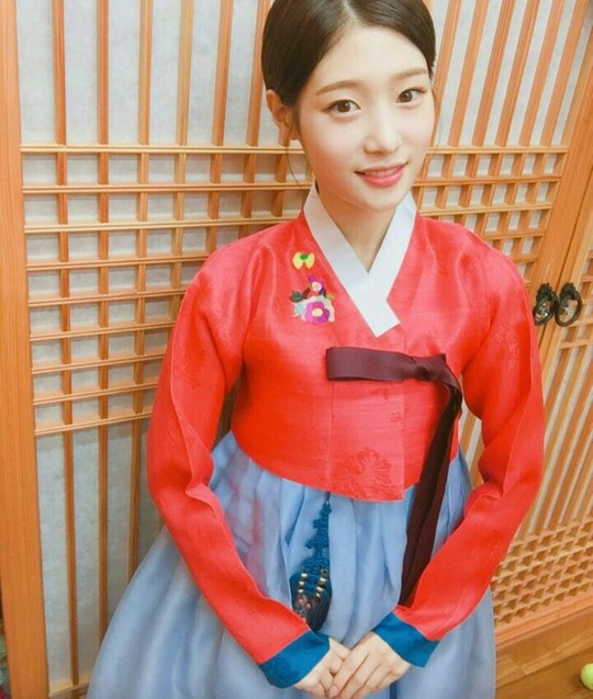 다이아 정채연, 단아한 한복 자태 공개 ‘곱다 고와’