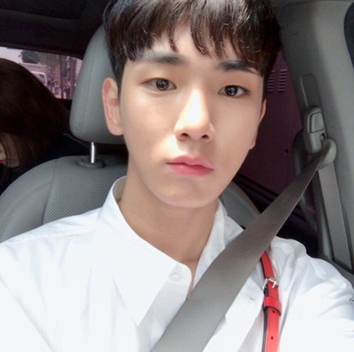 “공경수 탈피 완료” 키, 헤어스타일 변신 ‘역대급 훈남’ 