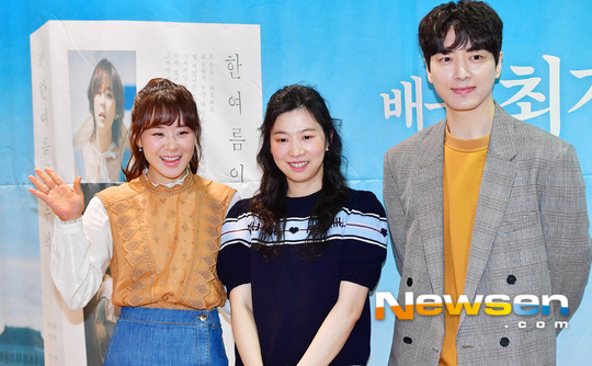 [포토엔HD] 최강희-이준혁-한가람 작가 ‘수많은 팬들에 ’기분 좋은 표정‘