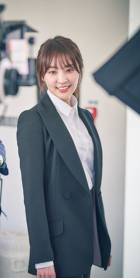 ‘검법남녀’ 정유미 “프로페셔널 검사 위해 발성-발음 연습 중”