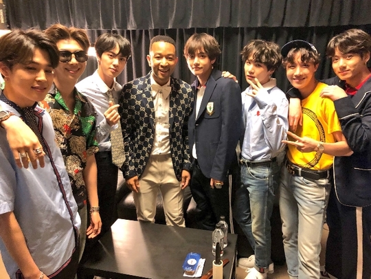 [스타와치]존레전드부터 테일러스위프트까지, 빌보드★ 홀린 방탄소년단
