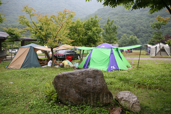 지리산 구룡계곡, 발을 담구니 천국이 따로 없네