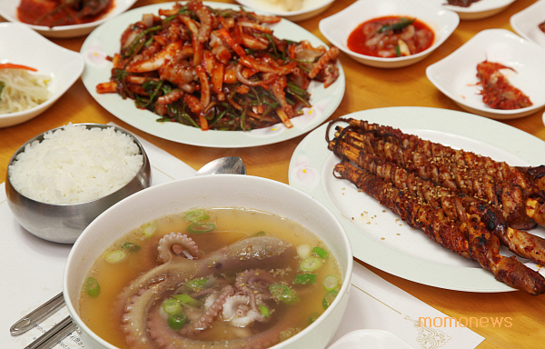 가을철 보양식, 무안갯벌낙지 맛보러오세요