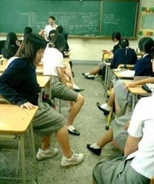 밥 먹기 5초전, 여고가 더 무서워