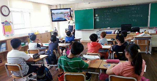 대전중부서, 초등 교통안전 일일교사로 활동