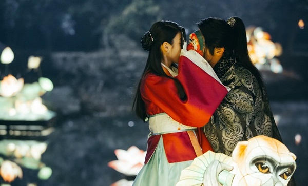 달의 연인-보보경심 려 이준기, 츤데레 고려 직진남… 아이유와 멜로신 기대 UP