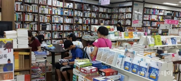 용인시, 전국 최초 희망도서 대출제 폭발적 인기