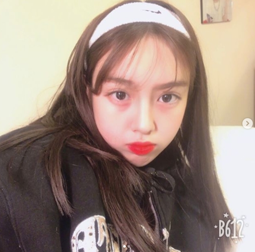 둥지탈출3 김수정, 귀여운 일상 눈길… 헤어밴드도 잘 어울리네~