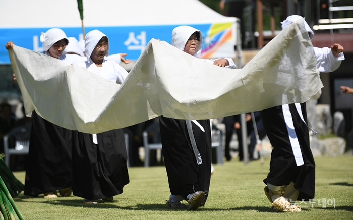 한국민속예술축제에 평창 방림삼베삼굿놀이 출전