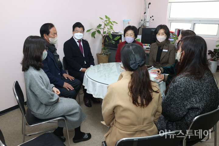 이상근 고성군수, 고성가족상담소 직원 방문 격려