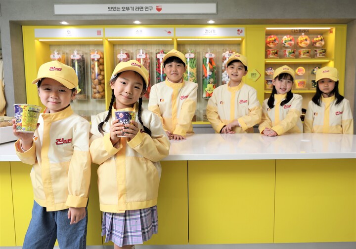 오뚜기, 체험 마케팅으로 소비자 접점 확대···공장 견학부터 쿠킹 클래스까지