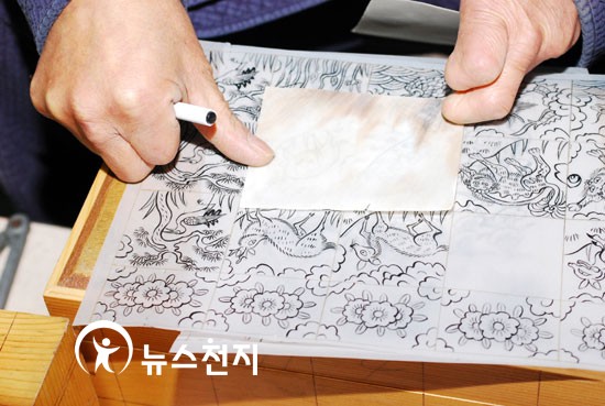 이재만 선생의 화각 공예 제작과정 엿보기