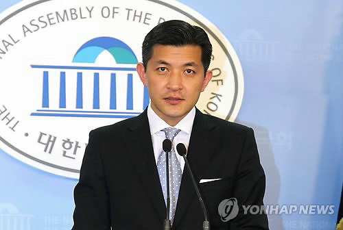 홍정욱 의원, 19대 총선 불출마 선언