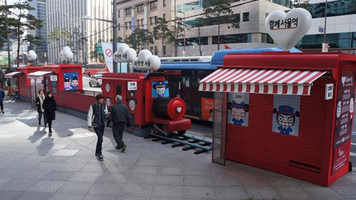 [서울시] 타요·라바에 뿌까까지… 동심으로 물든 서울