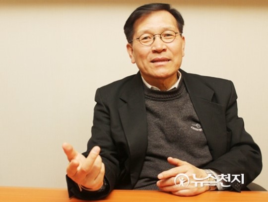 [인터뷰] 동맥 끊긴 남북 물류, 하나로 잇는 게 통일 밑거름