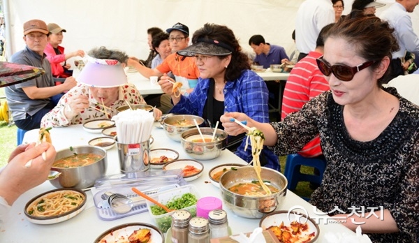 대전 중구, 서대전공원서 엄마 손맛을 찾아라! 칼국수 경연대회