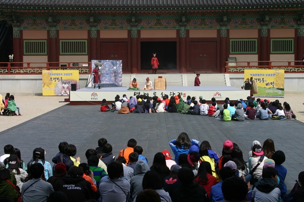 충남도, 백제문화단지 4월 공연… 봄의 흥겨움과 역사 재현
