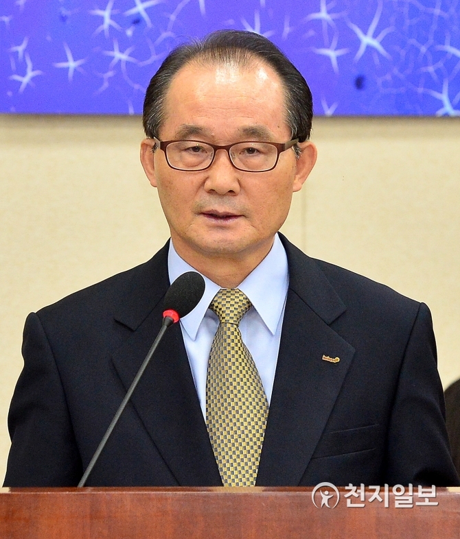 [2018국감] 인사말하는 김기만 한국방송광고진흥공사 사장