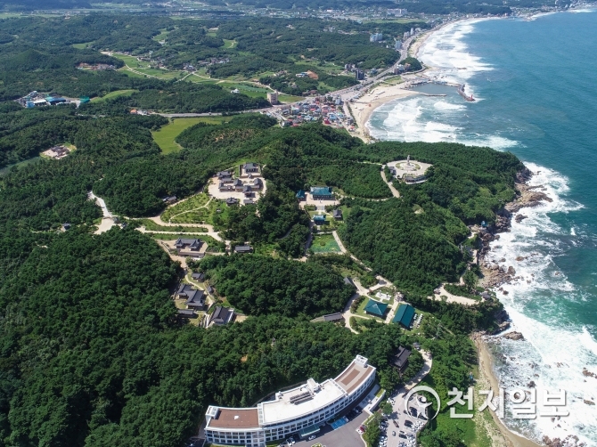 [쉼표] 산·바다·강 3色 매력 동시에, 일출의 명소 품고 있는 양양