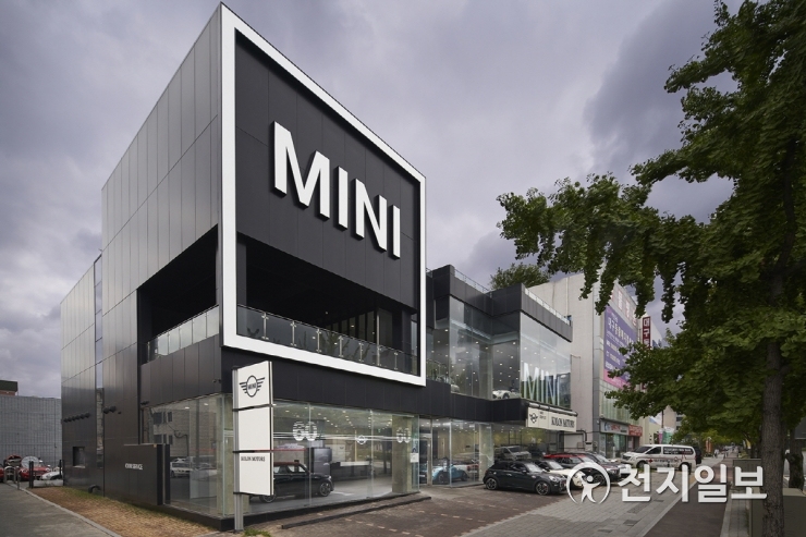 코오롱모터스, MINI 대구 전시장 리뉴얼 오픈