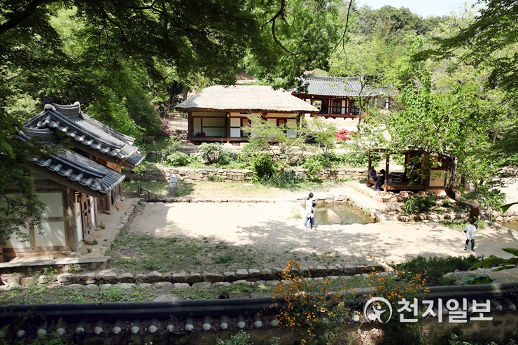 [지역명소] 백운동 원림, 월출산 자락 남도 고유한 특성 갖춘 별서 정원