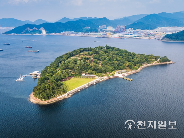 창원시 돝섬유원지 편의점 경쟁입찰