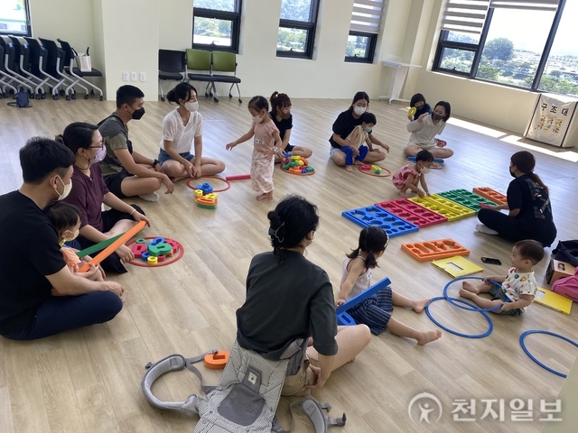 남원 아이맘행복누리센터 “이제 아이랑 함께 놀아요”