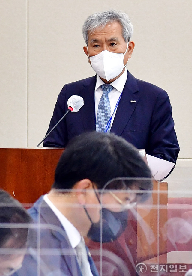 [포토] 인사말하는 이백만 한국방송광고진흥공사 사장