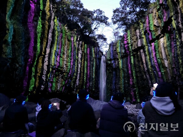 [포토] 미디어 파사드 오르:빛 재인폭포