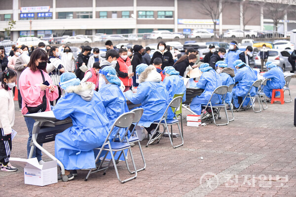 여수시, 코로나19 극복 행사 열어 방역 최일선 근무자 격려