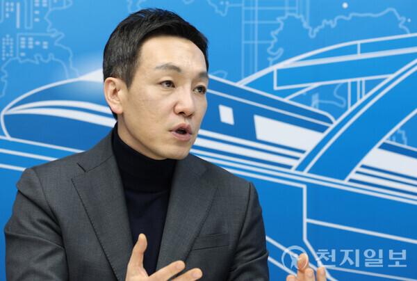 [정치 人터뷰] 국민의힘 김민수 분당을 예비후보 "분당 명성 되찾아야… 재건축 단계 넘어 도시 재정비 사업 필요"