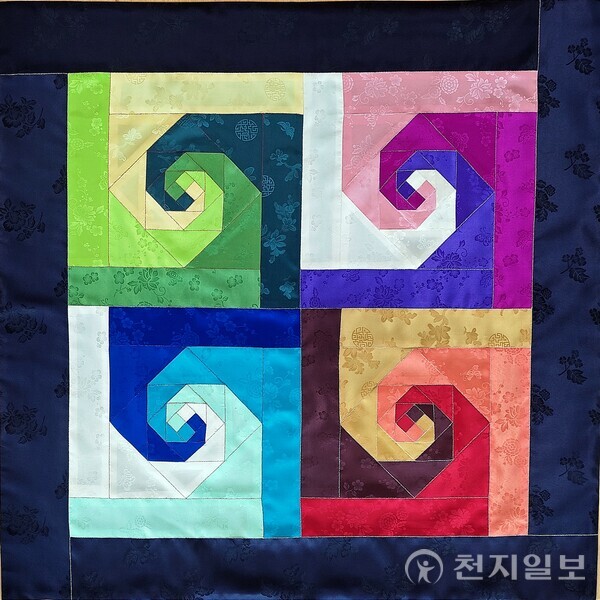곡성규방공예연구회 장미야 반갑다 그룹展